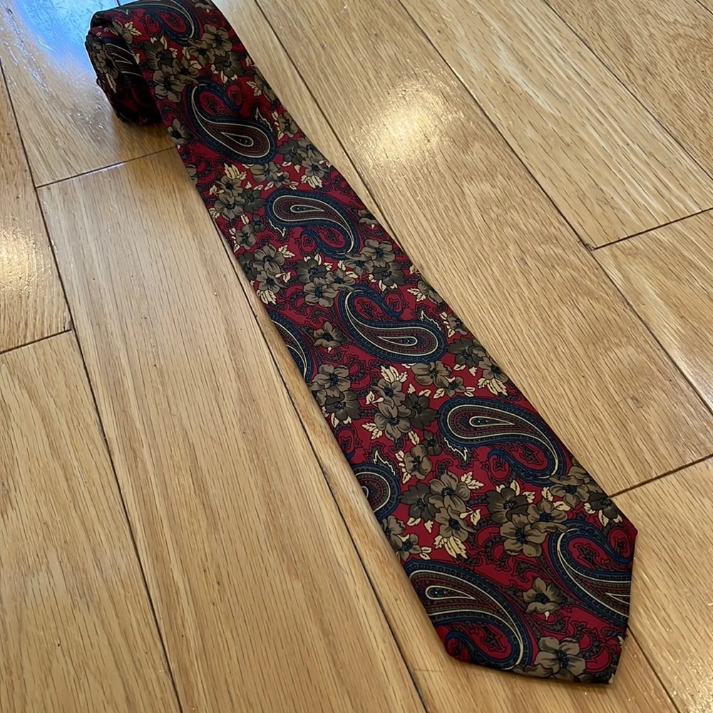 Stafford Red, Blue, & Tan Floral Paisley Silk Tie